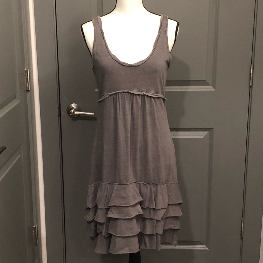 Banana Republic Tiered Ruffle Dress - Picture 1 of 2